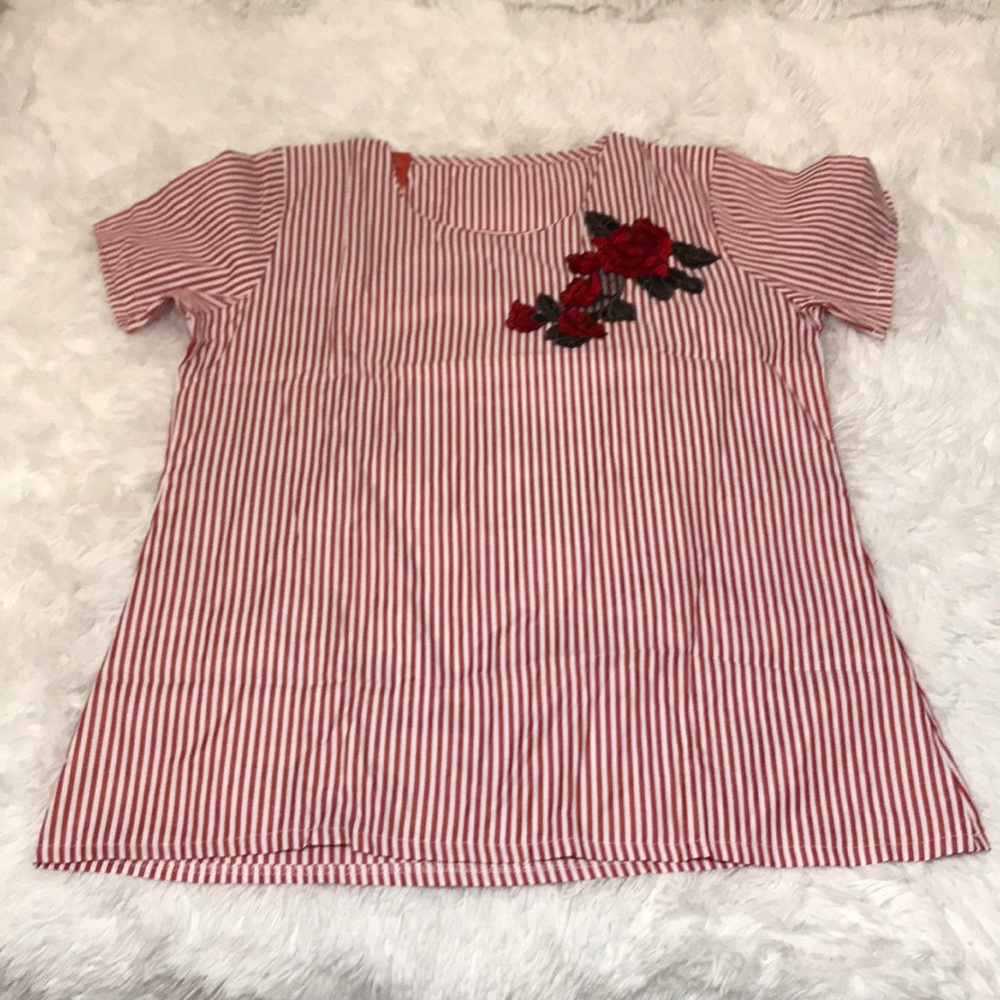 Red and white embroidered flower detail top size M